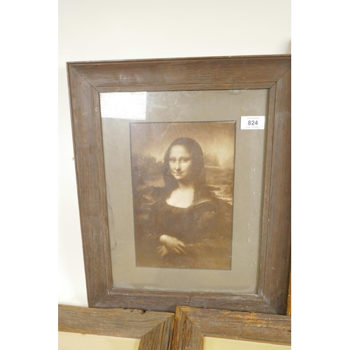 824 - A good carved wood picture frame, aperture 11½