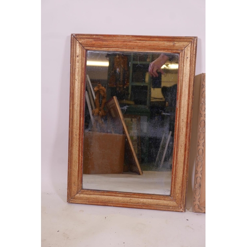 918 - A Continental carved pine frame, 16¼