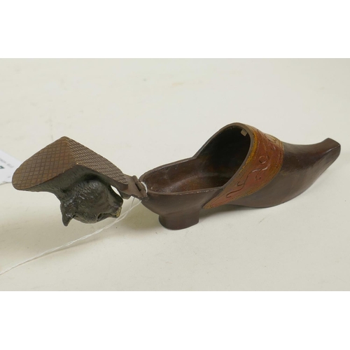 121 - A cold painted bronze desk vesta case in the form of a cat in a clog, 4½