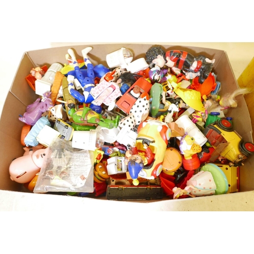 44 - A box of unpacked Hot Wheels toy cars and a box of various plastic toys including Brum, Noddy, Toy S... 