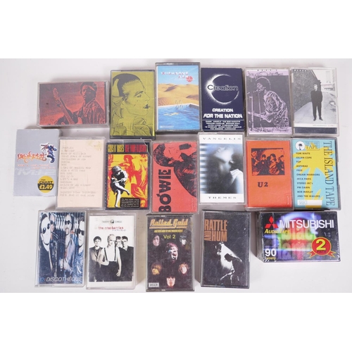 61 - A quantity of 1970s and 80s music cassette tapes including some bootlegs