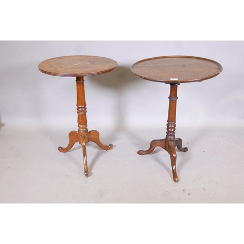 1201 - A Georgian mahogany tilt top table, with dished top, raised on a turned column and tripod supports, ... 