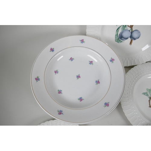 16 - A quantity of Luneville Florean dinner plates and bowls, and six Royal Cauldron dessert plates, larg... 