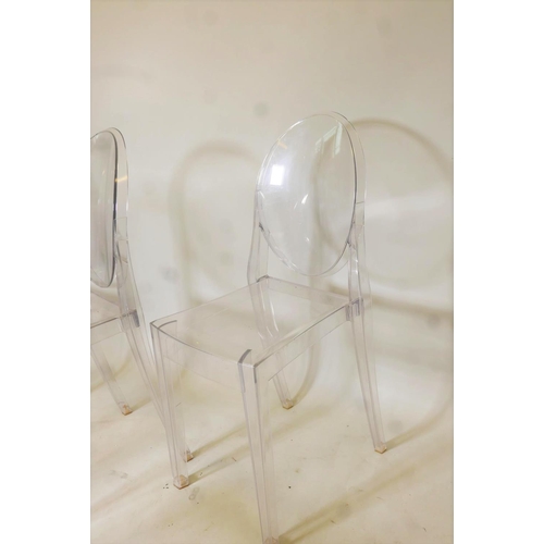 1139 - A set of 8 Kartell Victoria Ghost chairs, designed by Stark