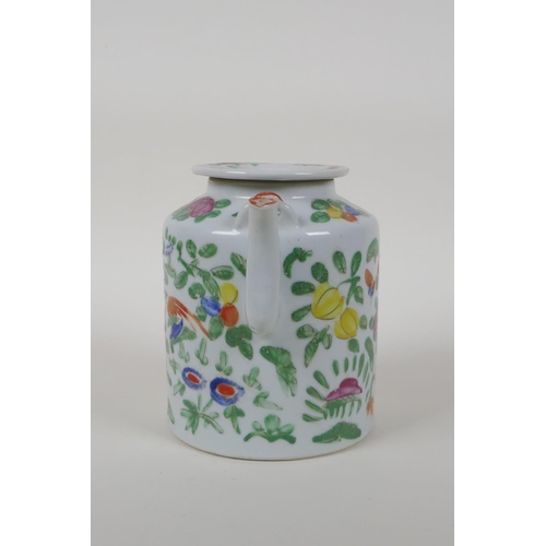 38 - A Chinese famille rose enamelled porcelain tea pot decorated with birds, flowers and gourds, 5&frac1... 