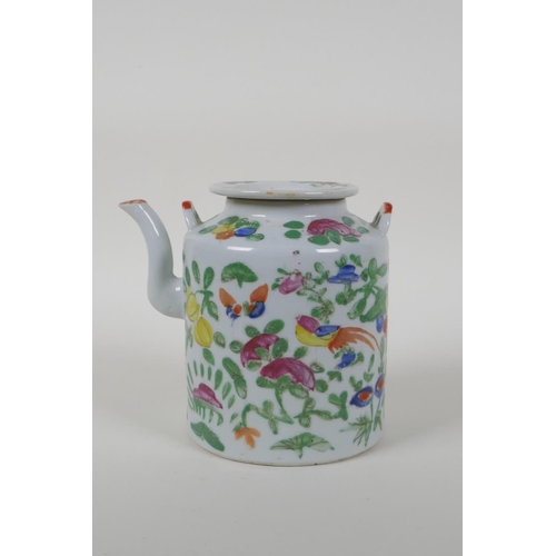 38 - A Chinese famille rose enamelled porcelain tea pot decorated with birds, flowers and gourds, 5&frac1... 