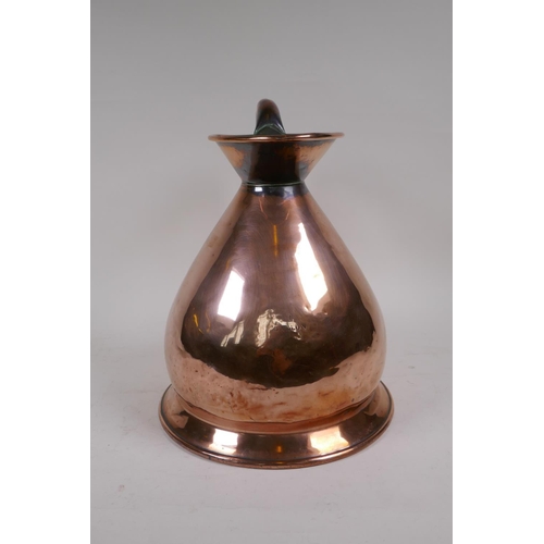 11 - A C19th copper 1 gallon jug, 31cms high