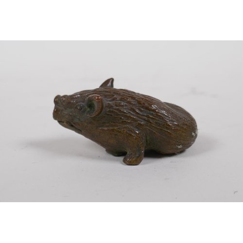 65 - A Japanese bronze okimono boar, 5cm long