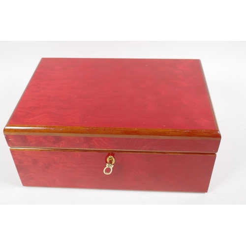 7 - An Agresti jewellery box with fitted lift out tray and key, 29 x 20 x 13cm 