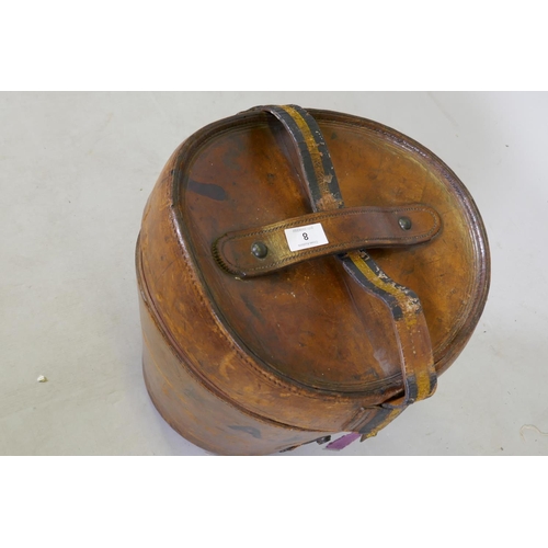 8 - A Victorian leather top hat box, with silk interior and two hat liners, original lock and key, 37 x ... 