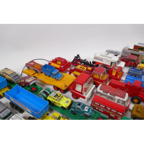 170 - A quantity of vintage die cast cars including Corgi, Triang, Matchbox etc