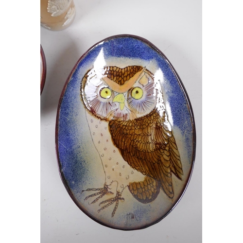 44 - A Chelsea pottery oval dish painted  with an owl, signed and dated 1977, 21 x 15.5cm, a Chelsea... 