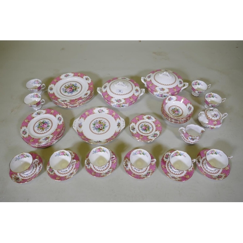 20 - A Royal Albert Lady Carlyle six place dinner and tea service, including tea cups and saucers, cake p... 