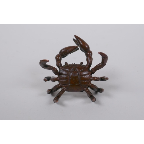 40 - A Japanese bronze okimono crab, 6cm wide