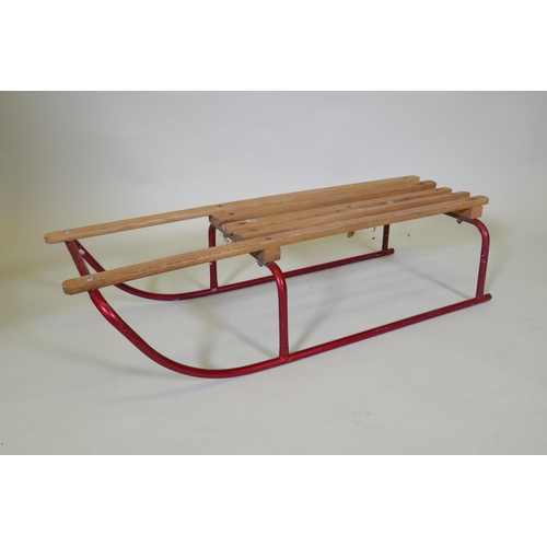 89 - A vintage Triang sledge, 91cm long