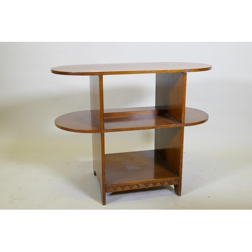 1042 - An Art Deco oak open bookcase/display table in the manner of Heals, 77 x 38 x 60cm