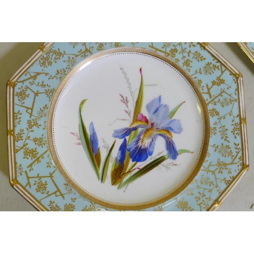 7 - A Wedgwood part dessert service, with hand painted botanical study decoration, two tazza and eight p... 