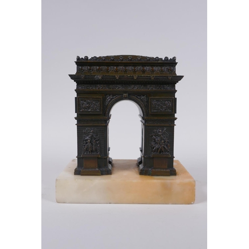 7 - A C19th Grand Tour bronze figure of the Arc de Triomphe, 14 x 10cm, 15cm high