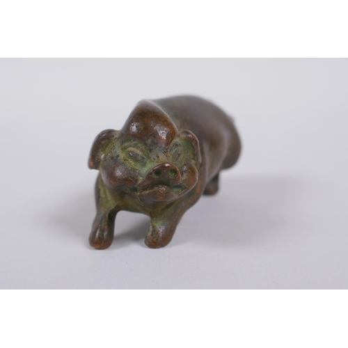 70 - A Japanese style bronze okimono pig, 6cm long