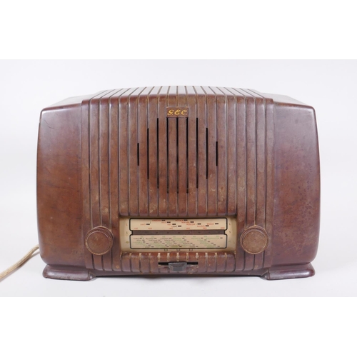 76 - A 1930s G.E.C. bakelite radio, model No. BC 5246, 40 x 25cm