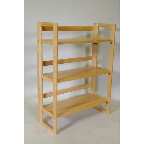 1067 - A beechwood folding display shelf, 28 x 72 x 95cm