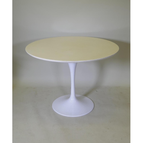 1106 - A white lacquered tulip table with wood top and aluminium base in the manner of Eero Saarinen, 100cm... 