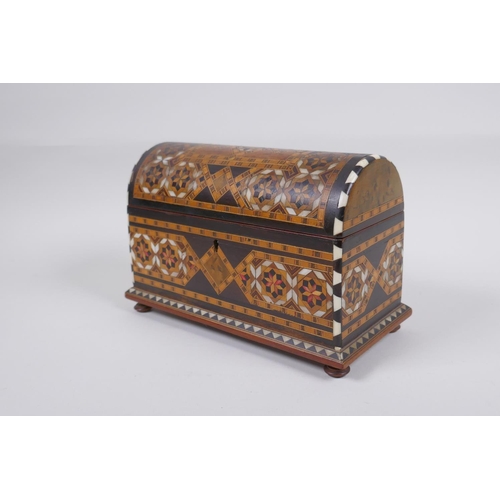 127 - An antique parquetry inlaid jewellery casket, 21 x 10cm, 13cm high