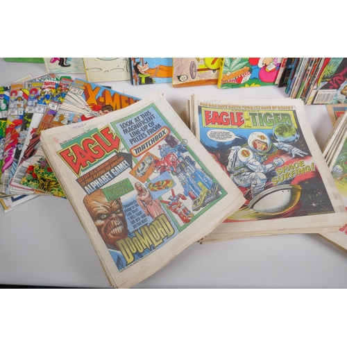 184 - A quantity of American and British comics, and a quantity of annuals including Marvel comics The Unc... 