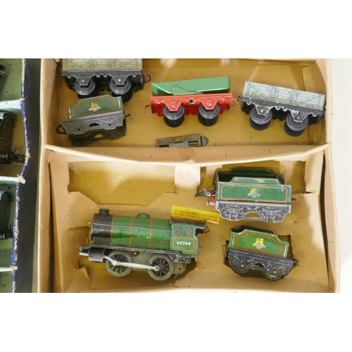 6 - A Hornby O Gauge M1 Goods Set, and a Tank Passenger Set No 41