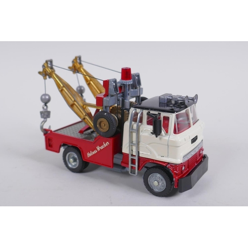 85 - Corgi Major 1142 Holmes Wrecker recovery vehicle with Ford tilt cab, in original box