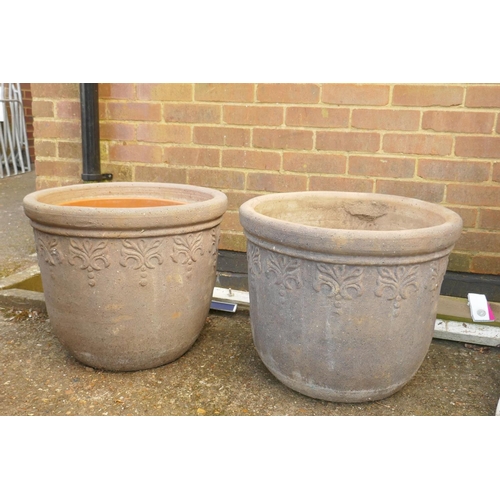 1089 - A pair of terracotta planters, 46cm high x 54cm diameter