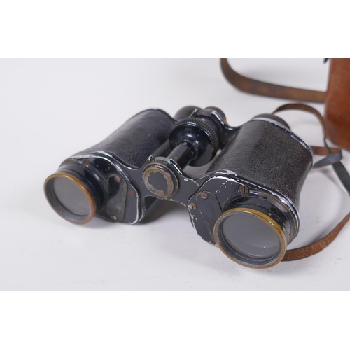 137 - A pair of WWI binoculars with leather case, and a British Army WWI Verners Mk. VII marching compass ... 