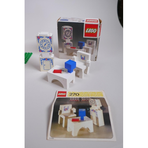 20 - Three rare 1976 Lego Weetabix 'Send Away' promotional Lego sets, comprising Set 00-2 Weetabix Promot... 