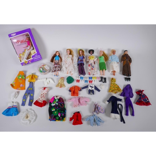 31 - Eight Palitoy Pippa and Friends dolls, including 2 Pippa dolls, a Marie in original box, a Mandy, a ... 