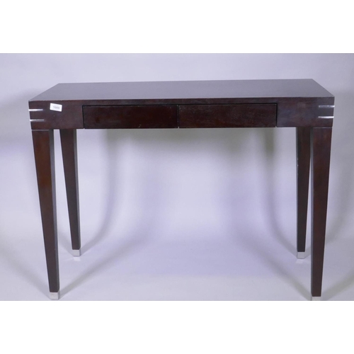 1009 - A contemporary hardwood two drawer side table with chromed mounts, 100 x 40 x 75cm