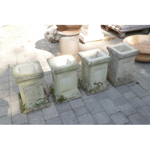 1081 - Set of four concrete pedestals, 26 x 26 x 40cm