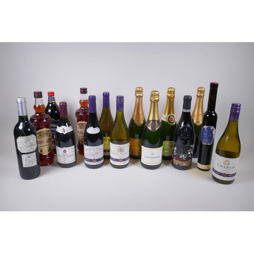 139 - A collection of assorted sparkling, white, red and fortified wines including Louis Chavrey Champagne... 