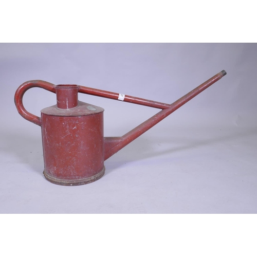 27 - A Haws patent No 4 painted metal watering can, 35cm high