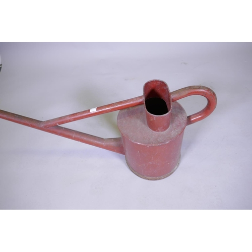 27 - A Haws patent No 4 painted metal watering can, 35cm high