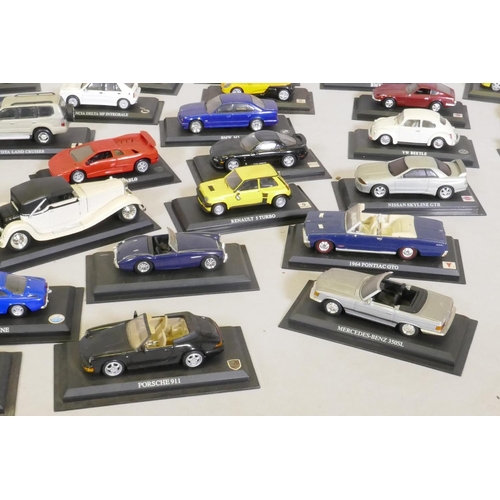 39 - A quantity of collector's model cars