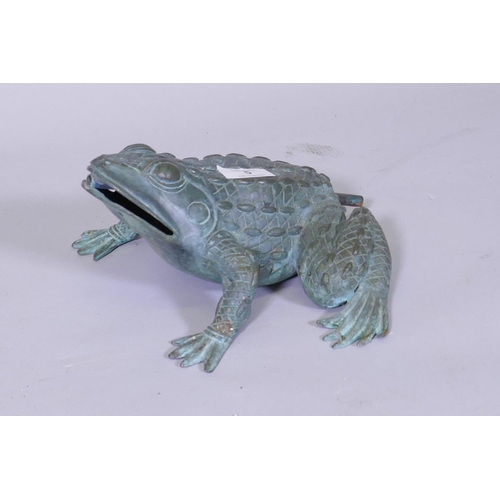 5 - A bronze fountain head in the form of a frog, 20 x 12cm high