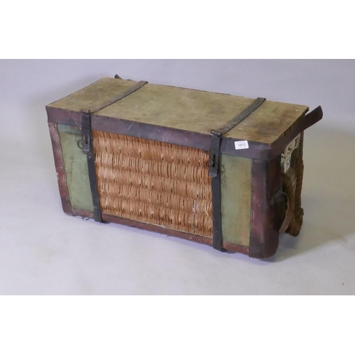 1013 - A WWI RAMC Field Surgical pannier, canvassed basket with leather and metal strapwork, 36 x 36 x 75cm