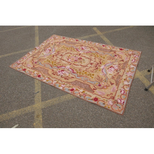 1070 - A French Aubusson woven wool tapestry rug/wall hanging, with floral design, 150 x 212cm