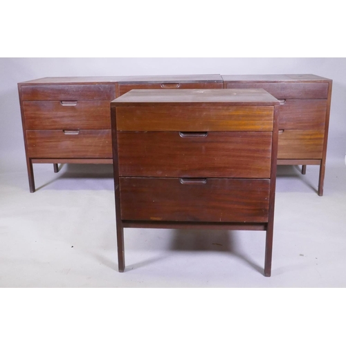 1083 - A mid century teak dressing table, comprising two end sections and removable centre section with fol... 