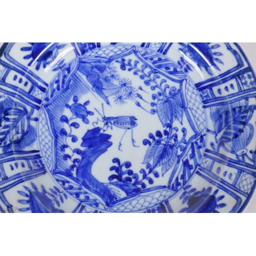 116 - A pair of Chinese blue and white Kraak porcelain cabinet plates decorated with insects and birds amo... 