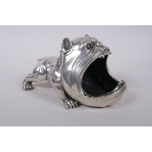 117 - A silvered metal British bulldog pen rest/ash tray, 19cm long