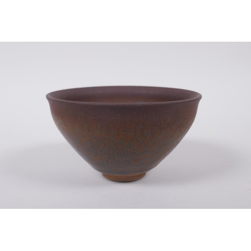 131 - A Chinese Jian kiln bowl with hares fur glaze, 13cm diameter