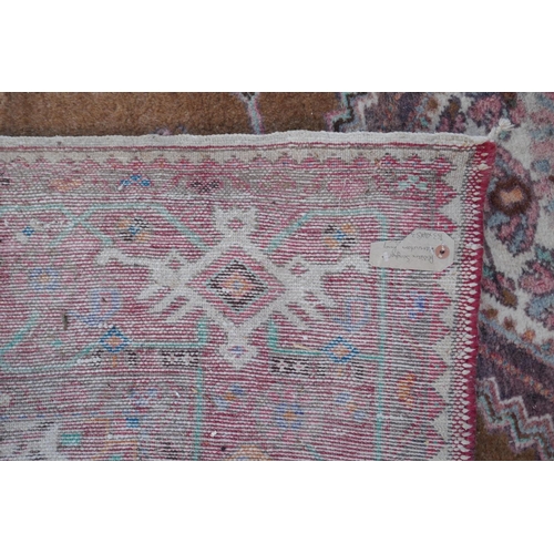 1120 - A Persian wool Songhor Hamadan rug, faded, 158 x 245cm