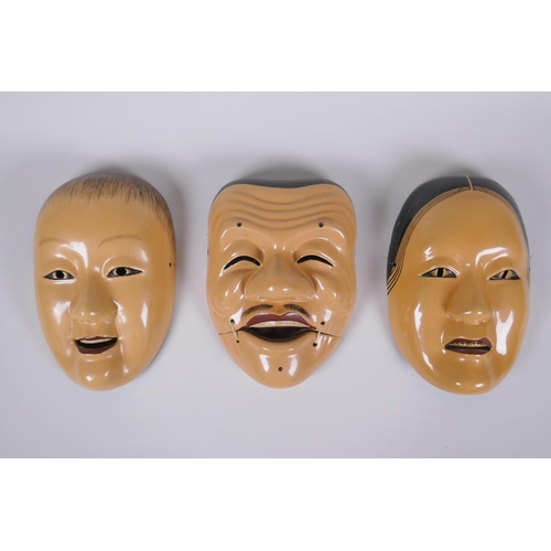 47 - Three Japanese lacquer Noh theatre masks, 1AF, 22cm