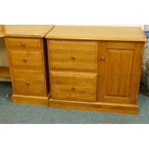 1027 - A contemporary solid oak corner office desk with filing cabinets and chest of drawers